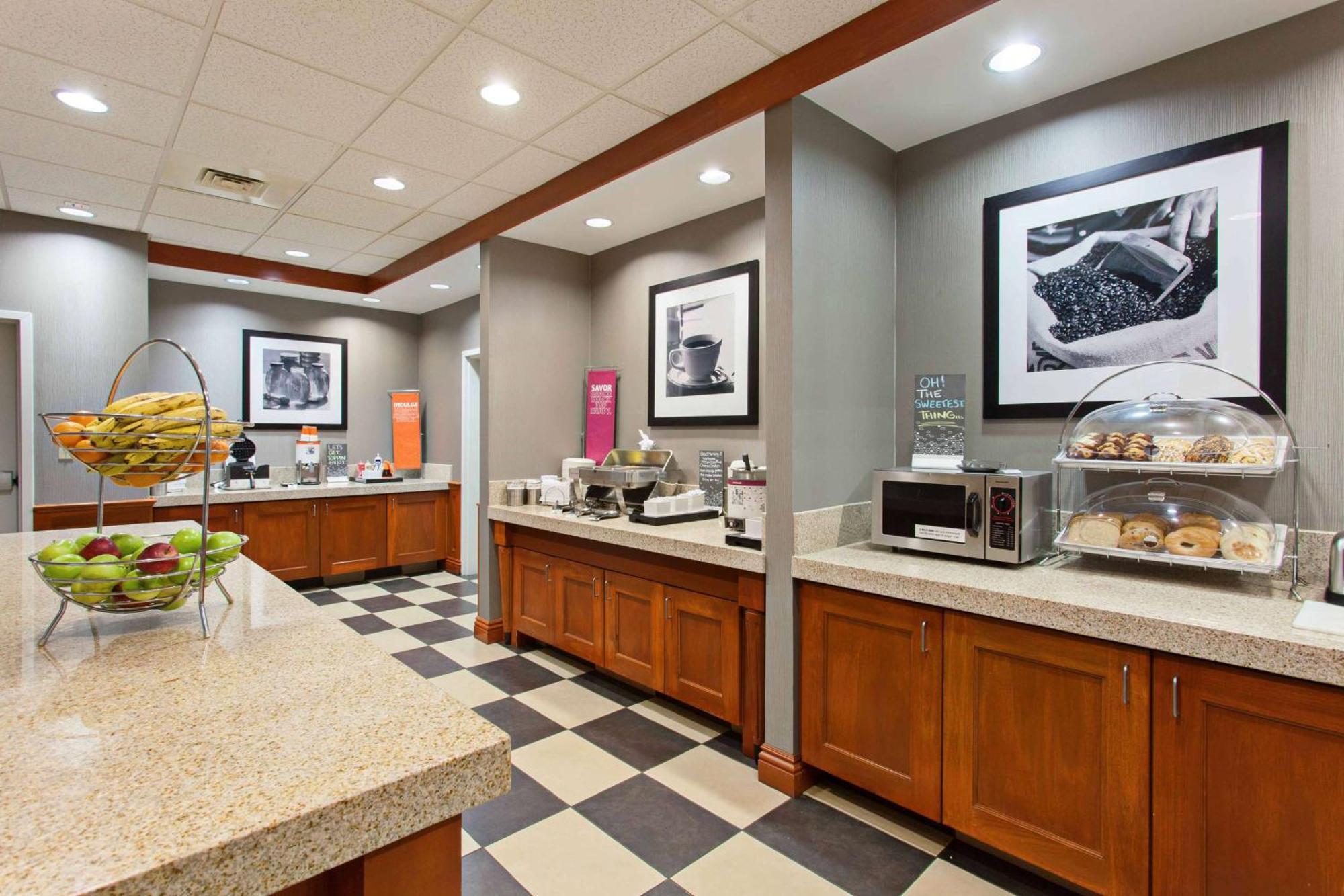 Hampton Inn & Suites Clovis Extérieur photo